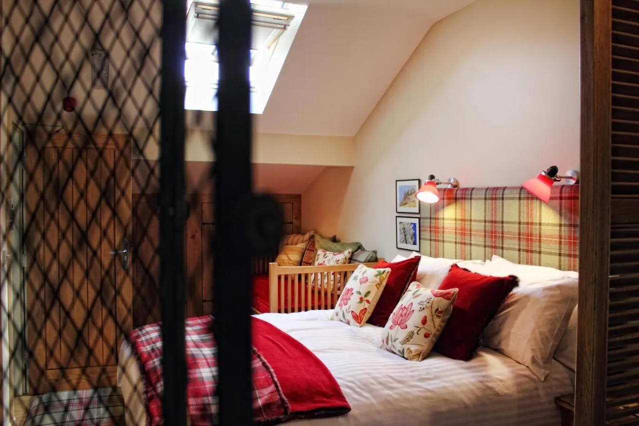 The Fountaine Inn Linton  Hotel